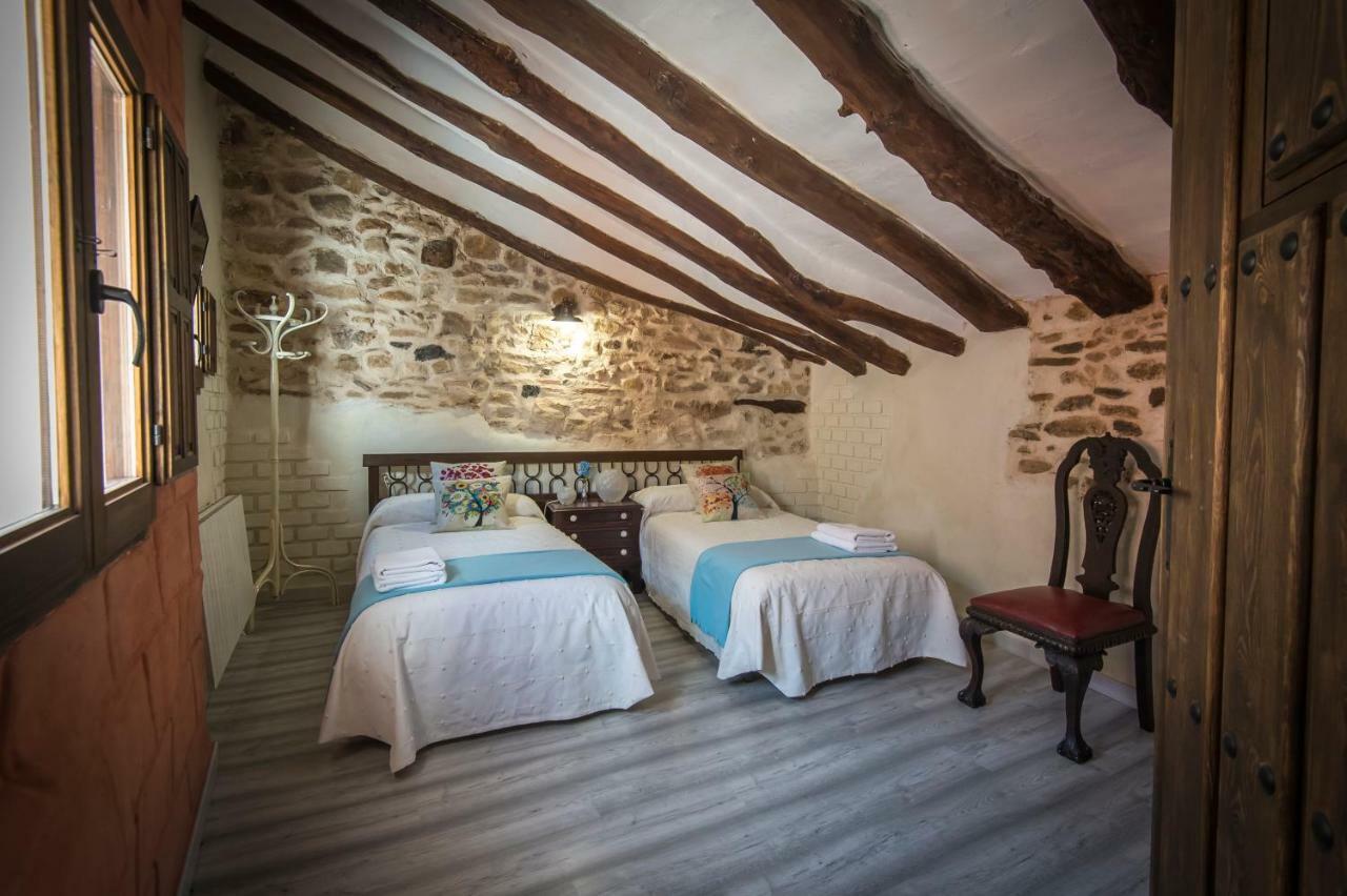 Casa Rural "El Olivo" Estercuel ภายนอก รูปภาพ